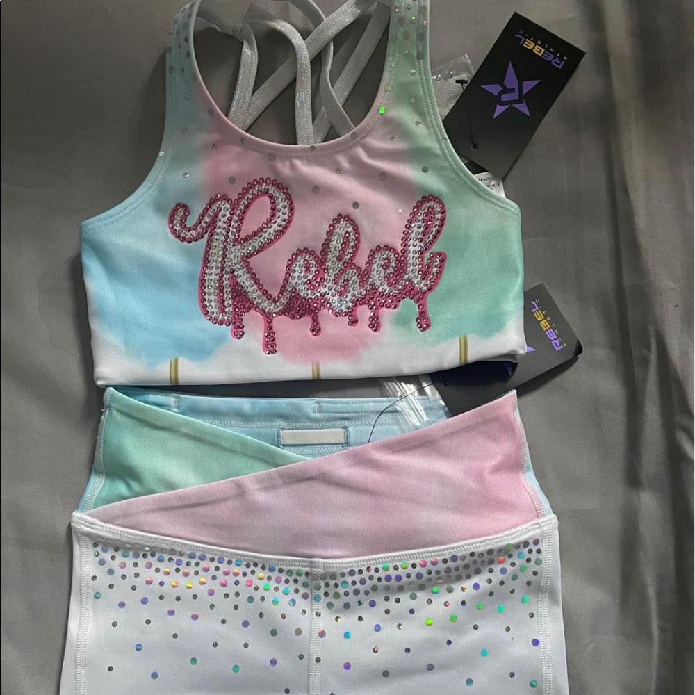 ISO Rebel Cotton Candy YM, YL,YXL or AXS